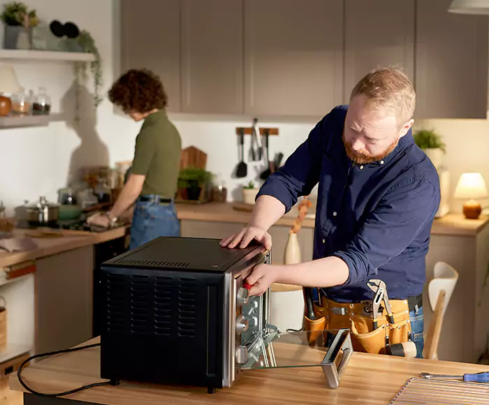 Top-Rated Oven Specialists: Your Certified Oven Repair Technician Crew in Palmer, MA